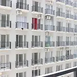 Luxurious Studio Room Grand Asia Afrika Apartment By Travelio