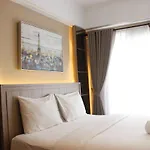 Luxurious Studio Room Grand Asia Afrika Apartment By Travelio